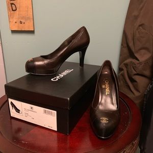CHANEL Brown with Black Tip Heel